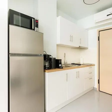 Snug Studio Apartment With Shared Garden II Athens Exterior photo