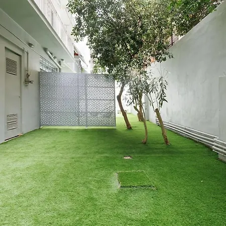 Snug Studio Apartment With Shared Garden II Athens Exterior photo