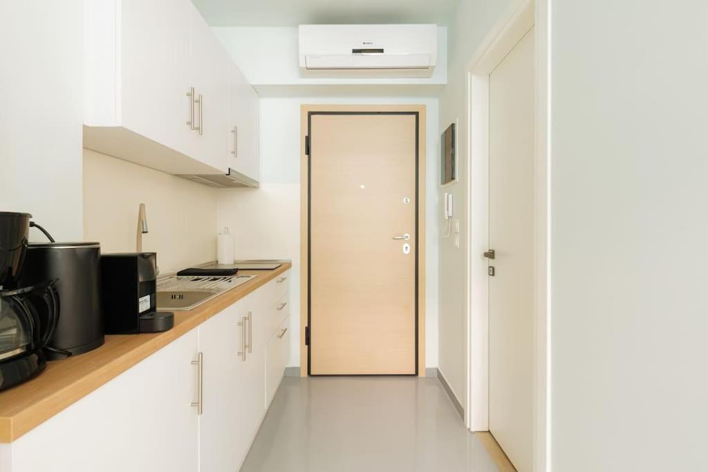 Snug With Shared Garden Ii Apartment *