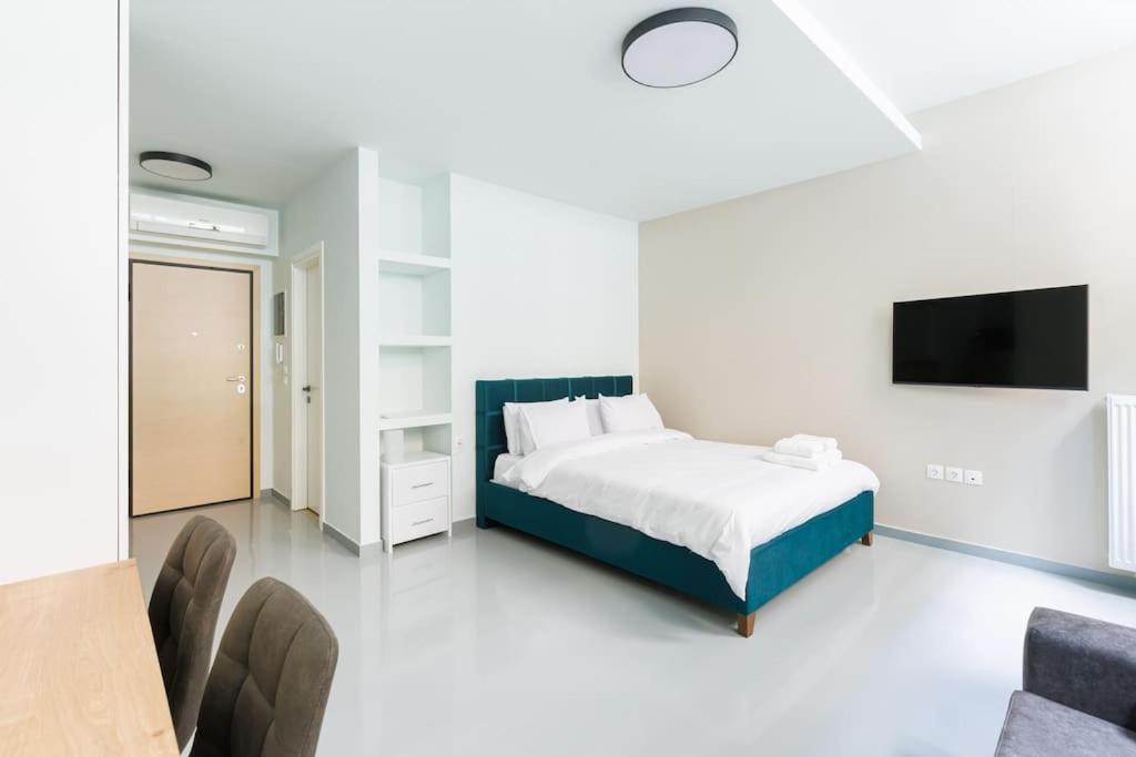 Apartament Snug With Shared Garden Ii